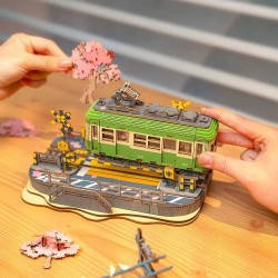 MAQUETTE ROLIFE TGS02 SAKURA JOURNEY