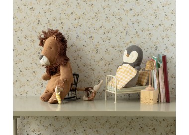 SAFARI FRIENDS, LION